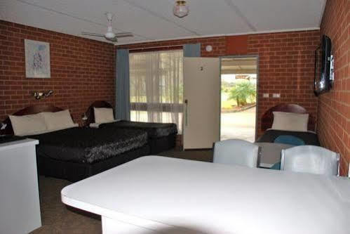 Barooga River Gums Motor Inn Dış mekan fotoğraf